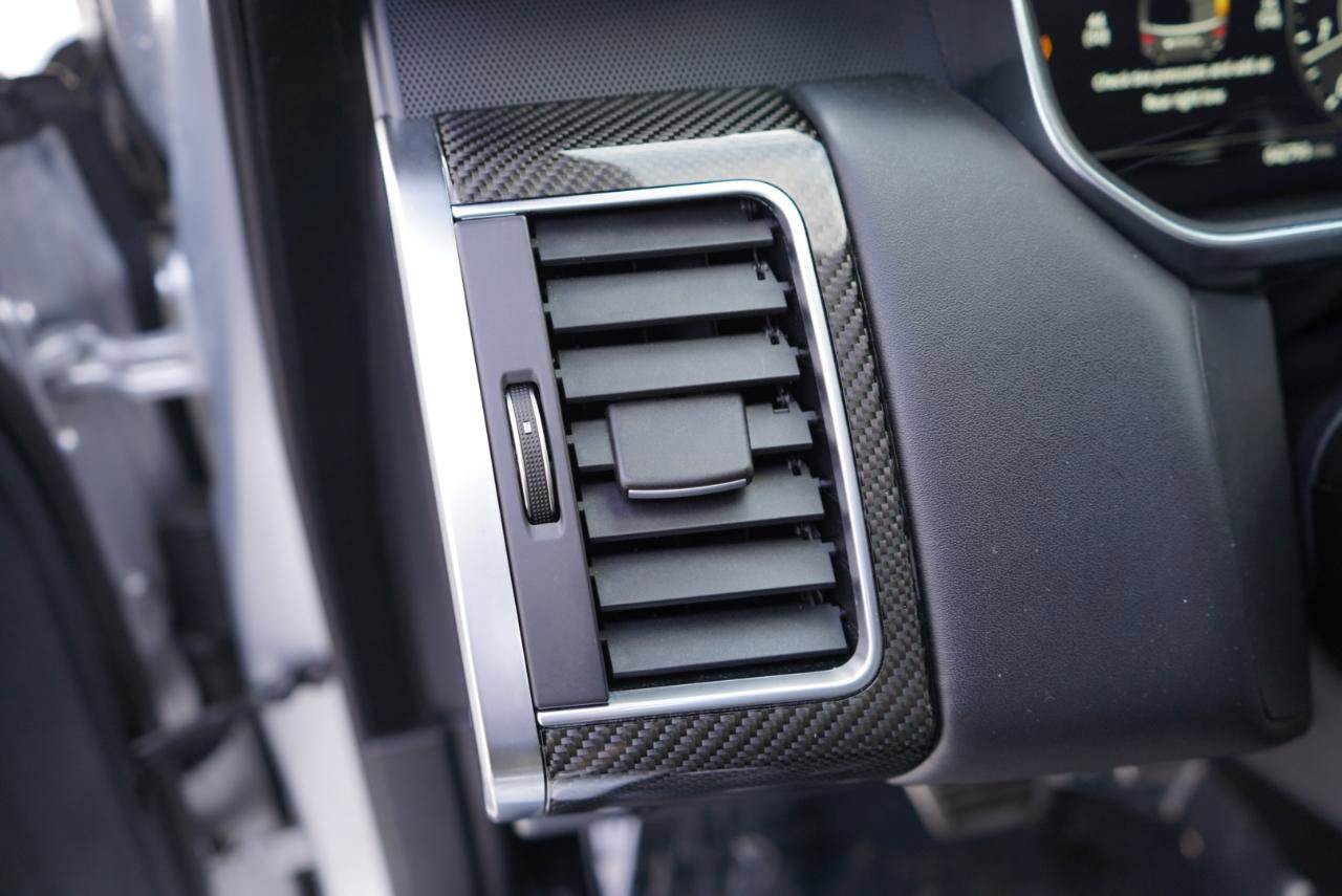 Used 2019 Land Rover Range Rover Sport SVR image 38