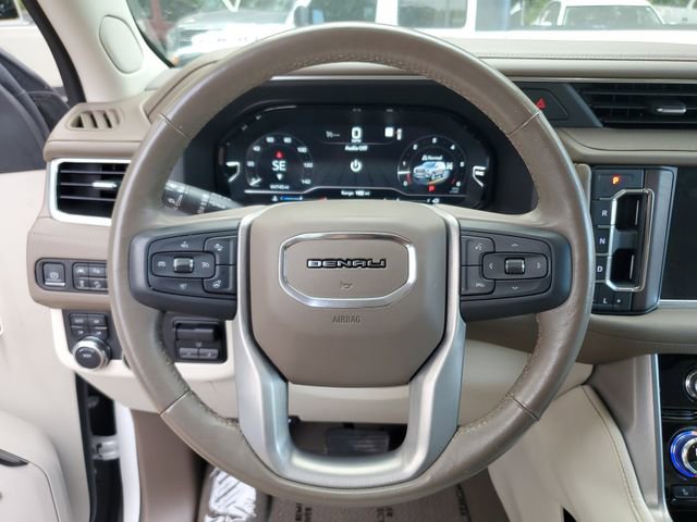 Used 2022 GMC Yukon XL Denali w/ Advanced Technology Package AWD/4WD image 20