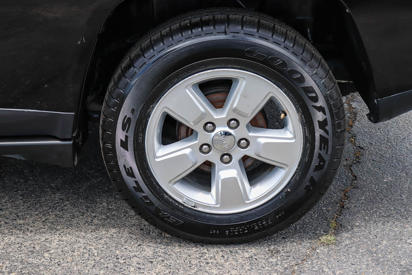 Used 2014 Jeep Compass Sport w/ Power Value Group FWD image 13
