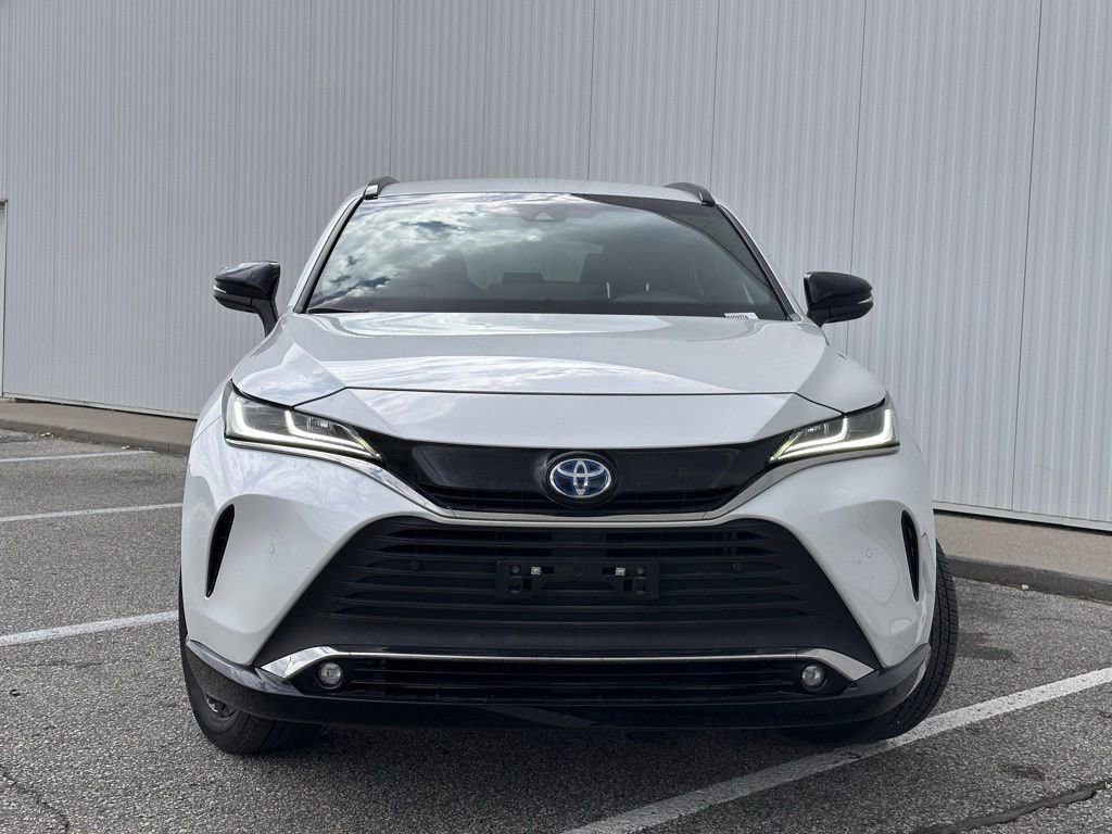 Used 2023 Toyota Venza Nightshade AWD/4WD image 7