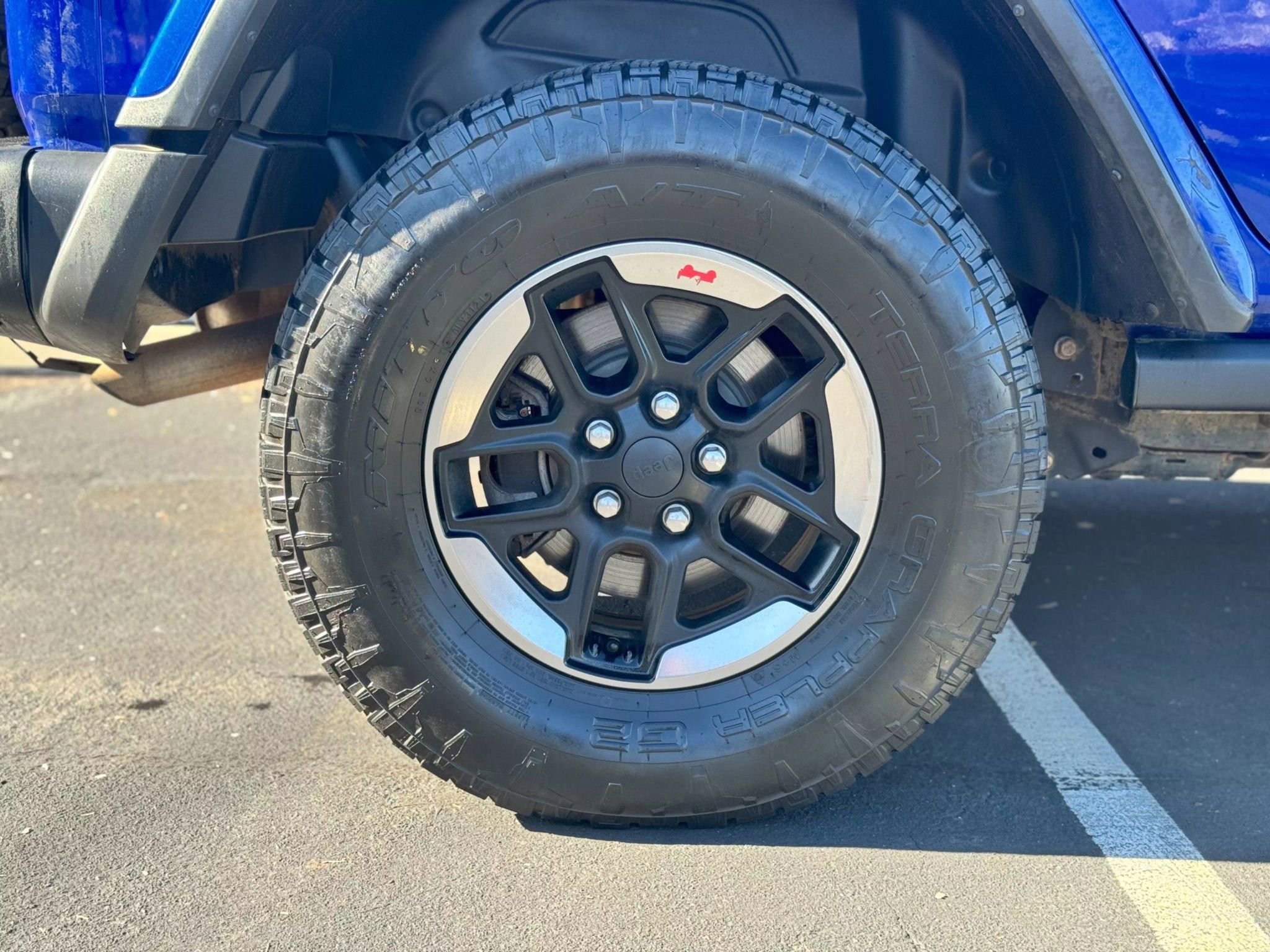 Used 2018 Jeep Wrangler Unlimited Rubicon image 16