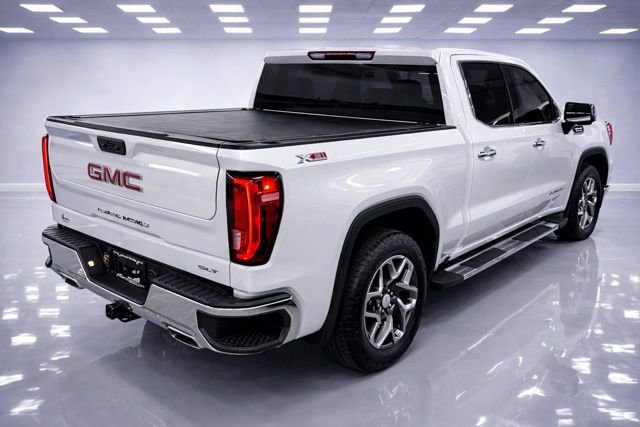 Used 2023 GMC Sierra 1500 SLT w/ SLT Premium Package image 8
