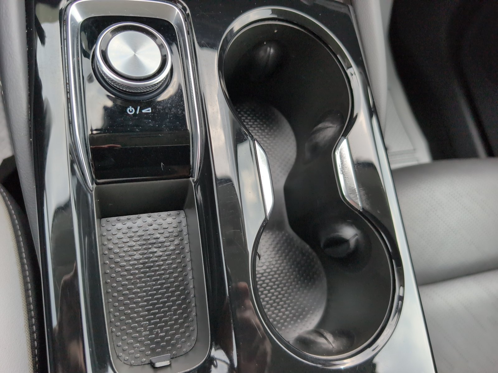 Used 2025 Buick Envision Sport Touring AWD/4WD image 31