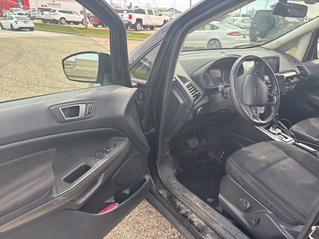 Used 2018 Ford EcoSport SE image 8