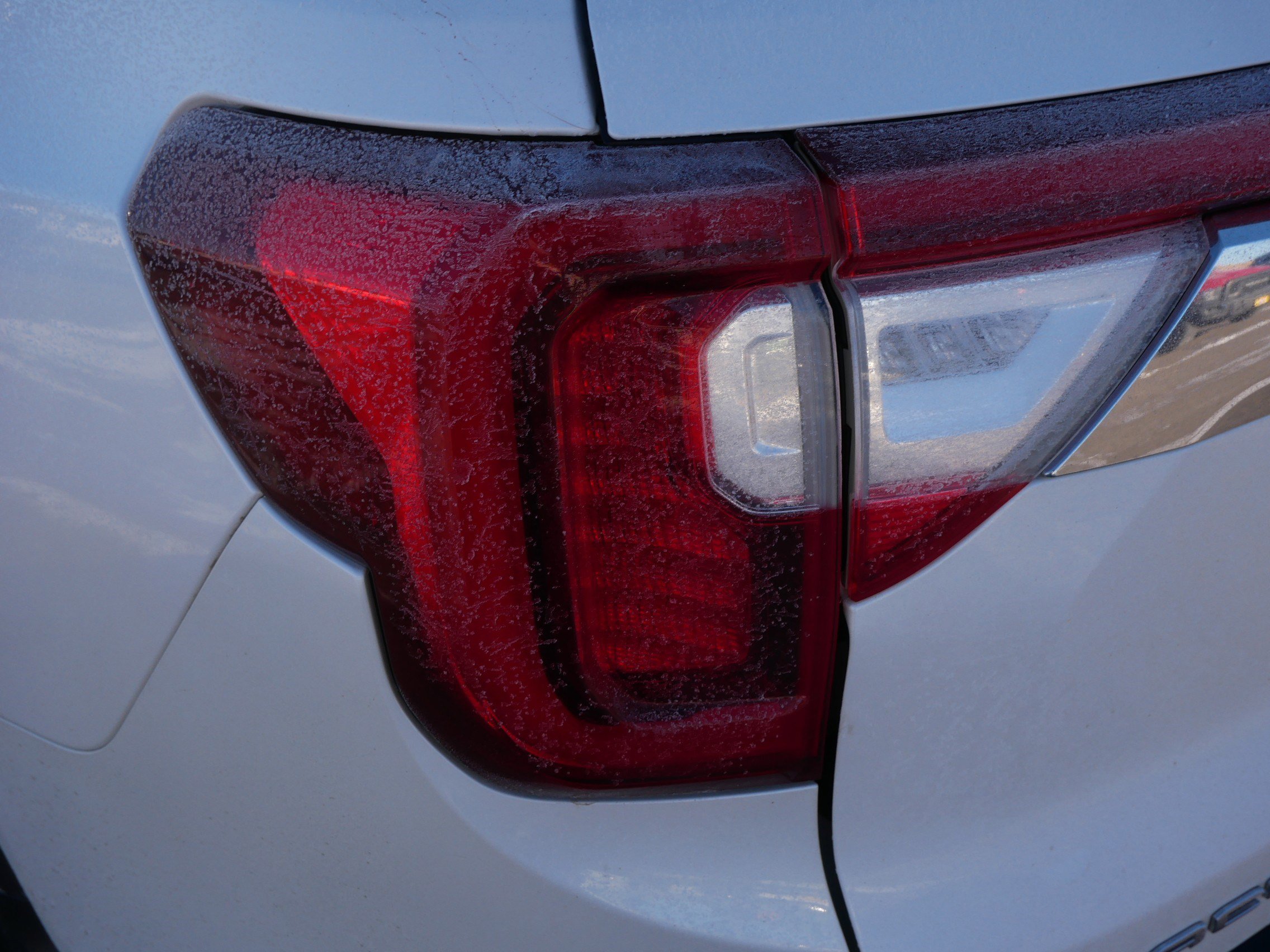 Used 2021 GMC Acadia SLT image 17