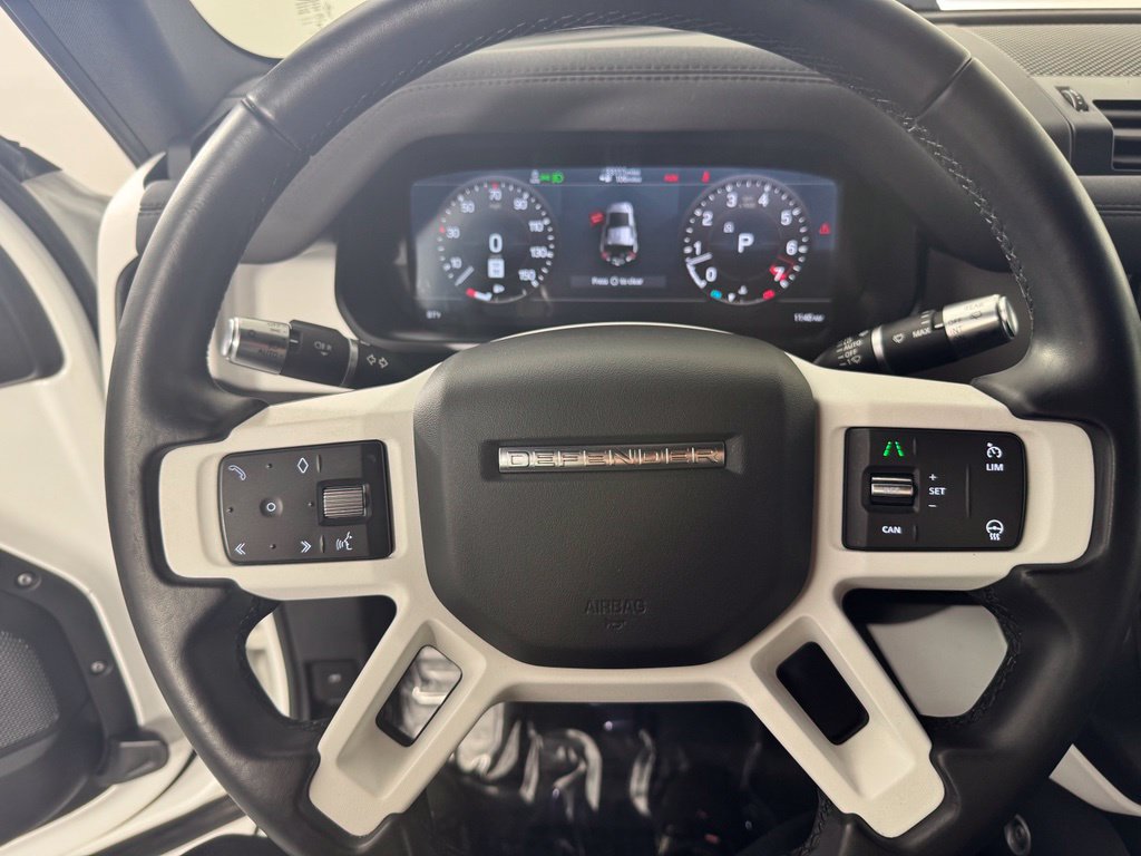 Used 2022 Land Rover Defender 110 AWD/4WD image 12