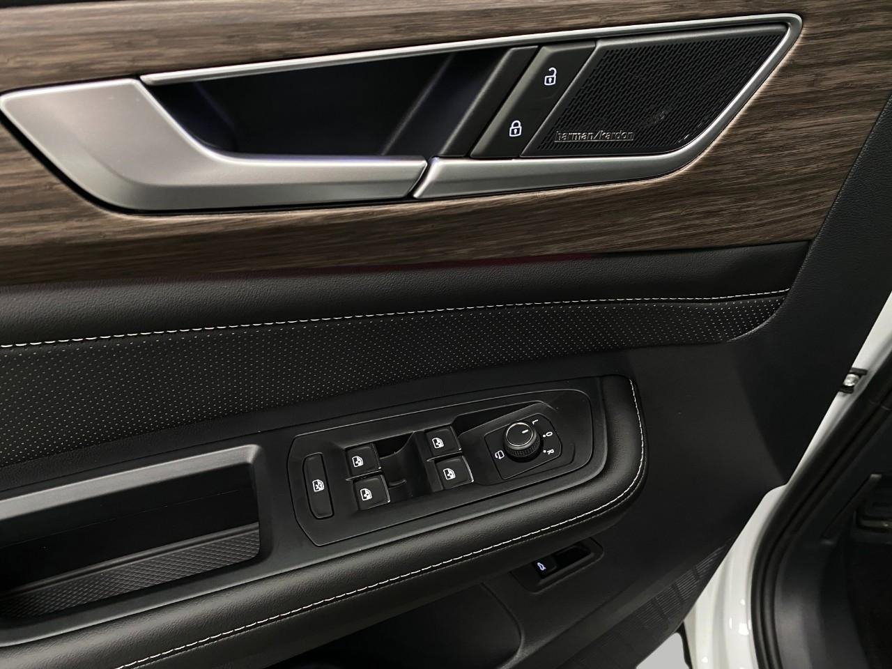 New 2026 Volkswagen Atlas SEL Premium R-Line image 34