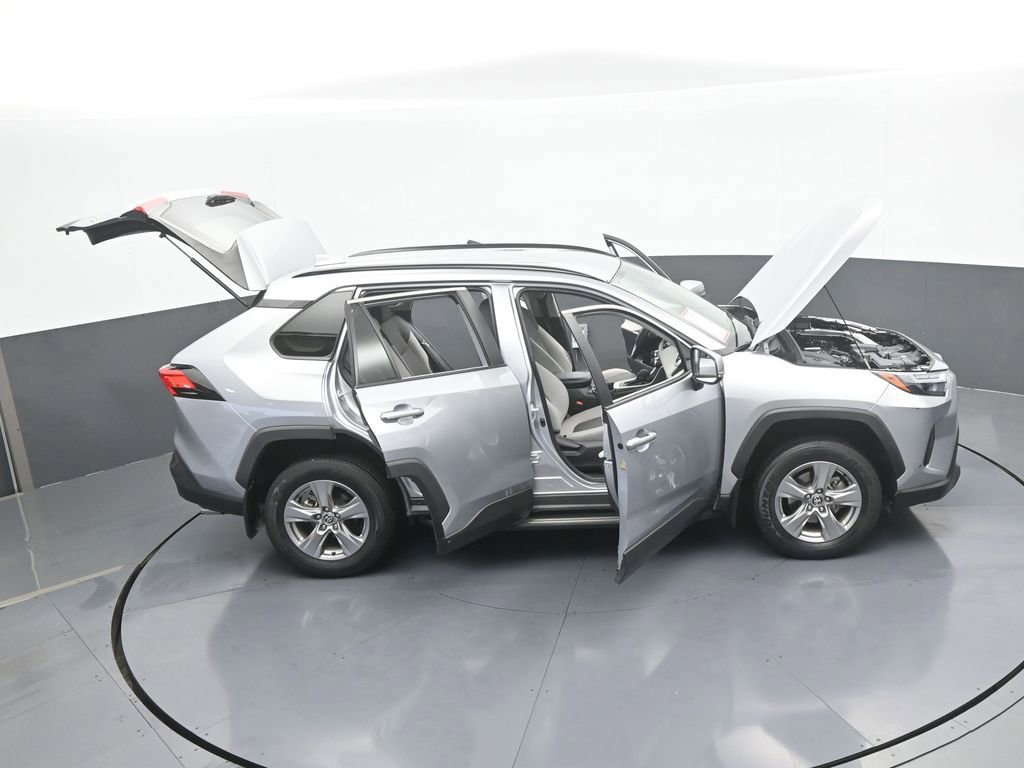 Used 2023 Toyota RAV4 XLE image 71
