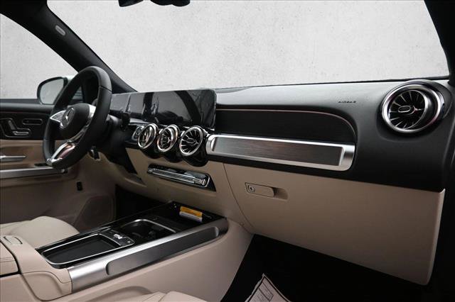 New 2026 Mercedes-Benz GLB 250 4MATIC image 27