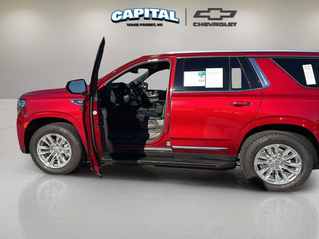 Used 2023 GMC Yukon SLT image 13