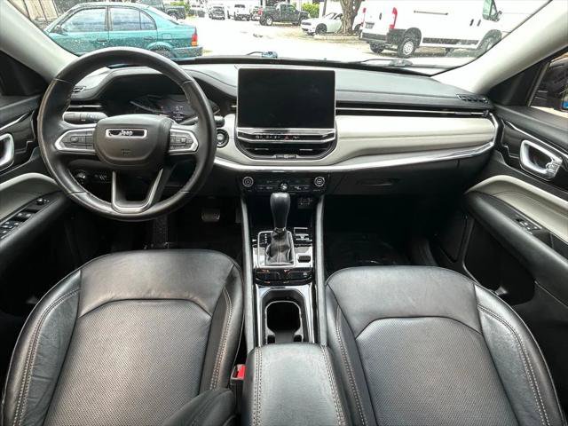 Certified 2022 Jeep Compass Limited AWD/4WD image 10
