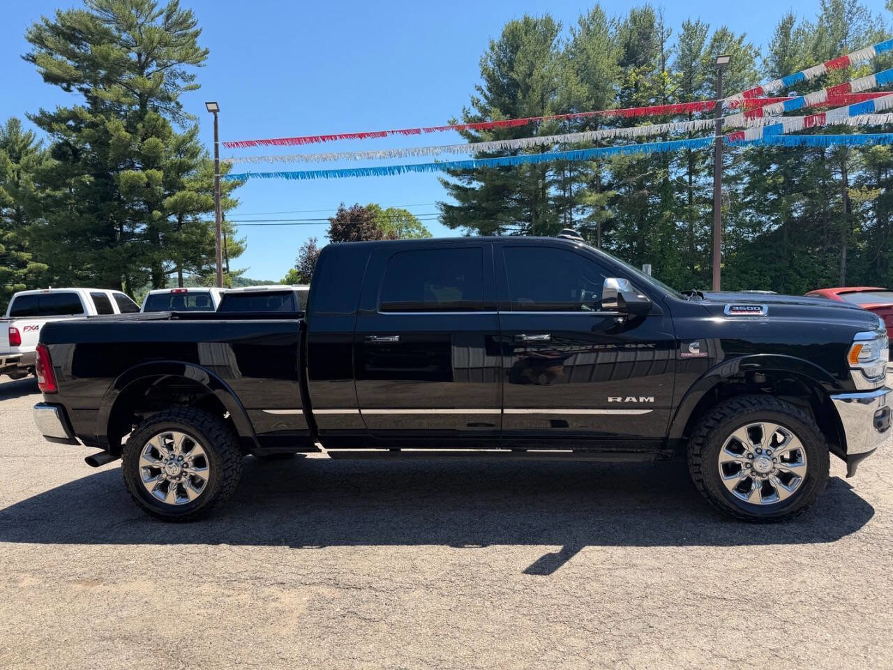 Used 2021 RAM 3500 Limited w/ Towing Technology Group AWD/4WD image 4