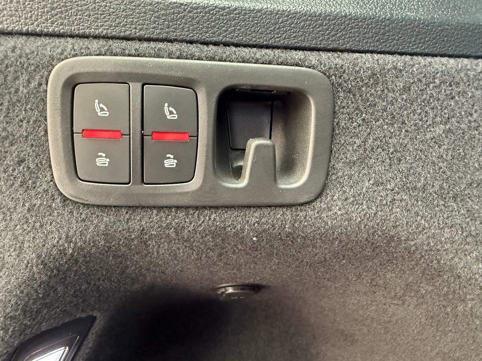 Used 2025 Audi Q7 3.0T Premium Plus image 28