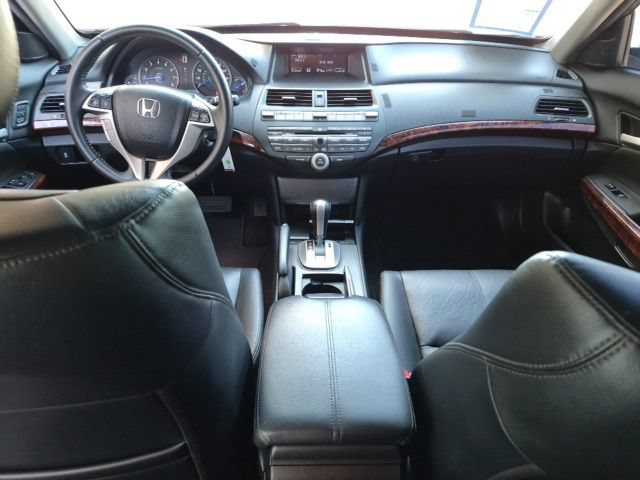 Used 2010 Honda Crosstour EX-L image 40