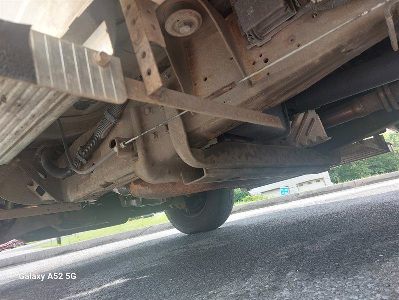 Used 2017 Chevrolet Express 4500 image 18