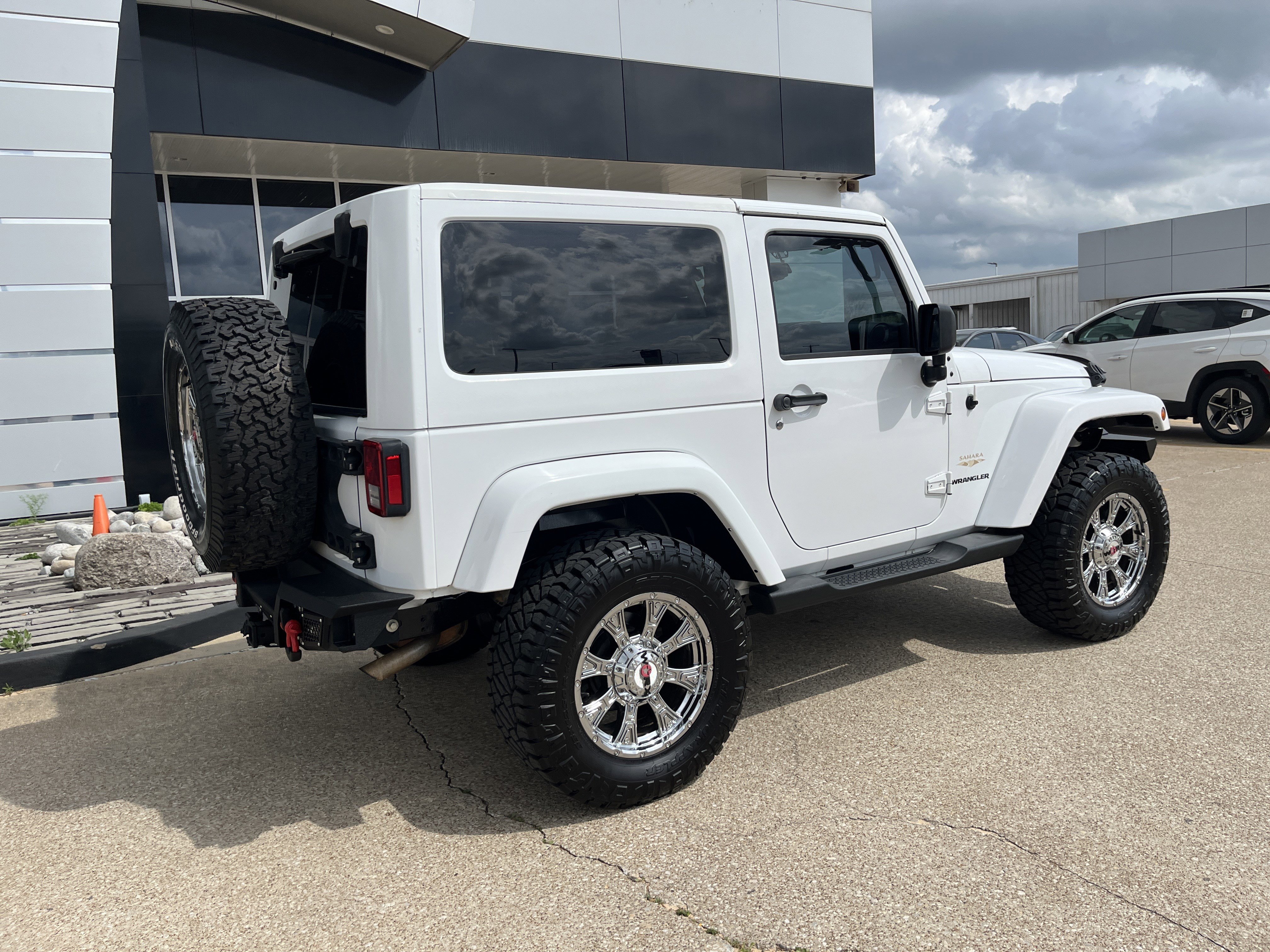 Used 2013 Jeep Wrangler Sahara image 3