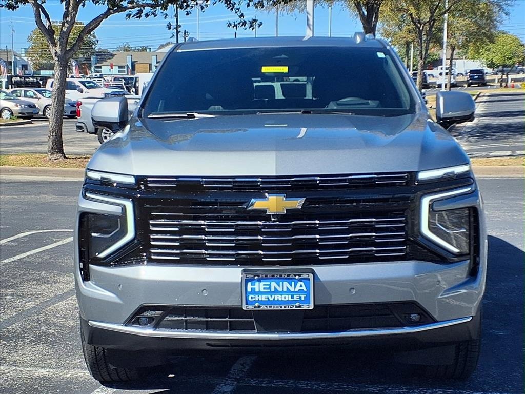 New 2026 Chevrolet Suburban High Country image 2