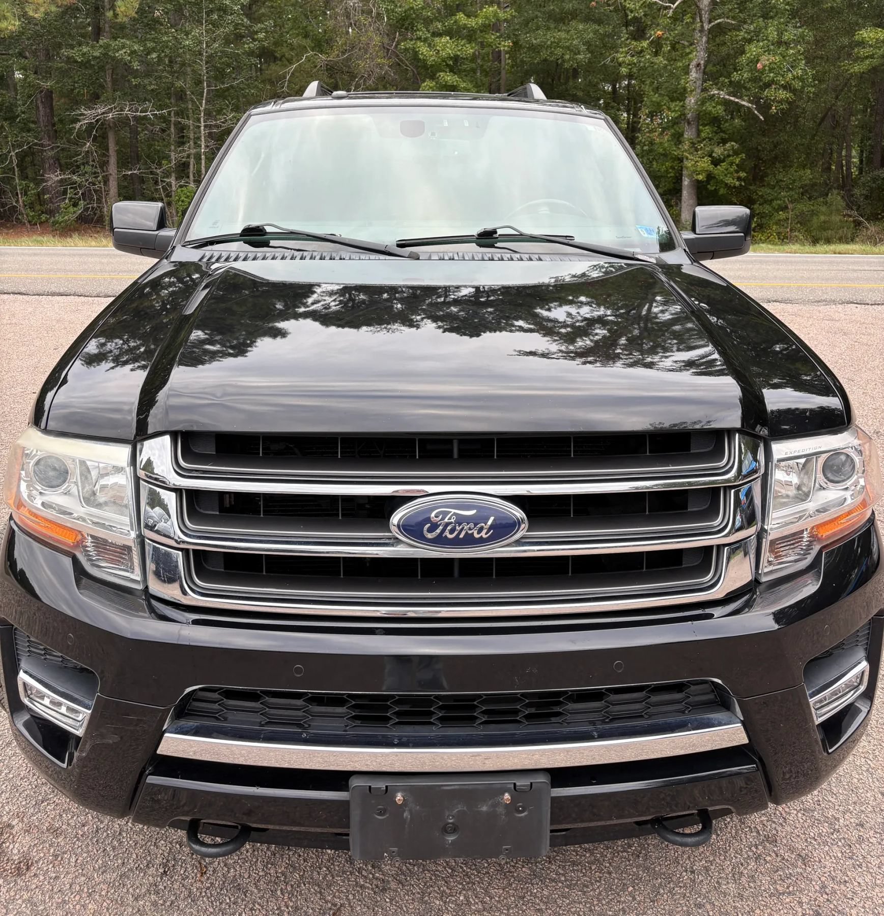 Used 2016 Ford Expedition Limited w/ Equipment Group 301A AWD/4WD image 9
