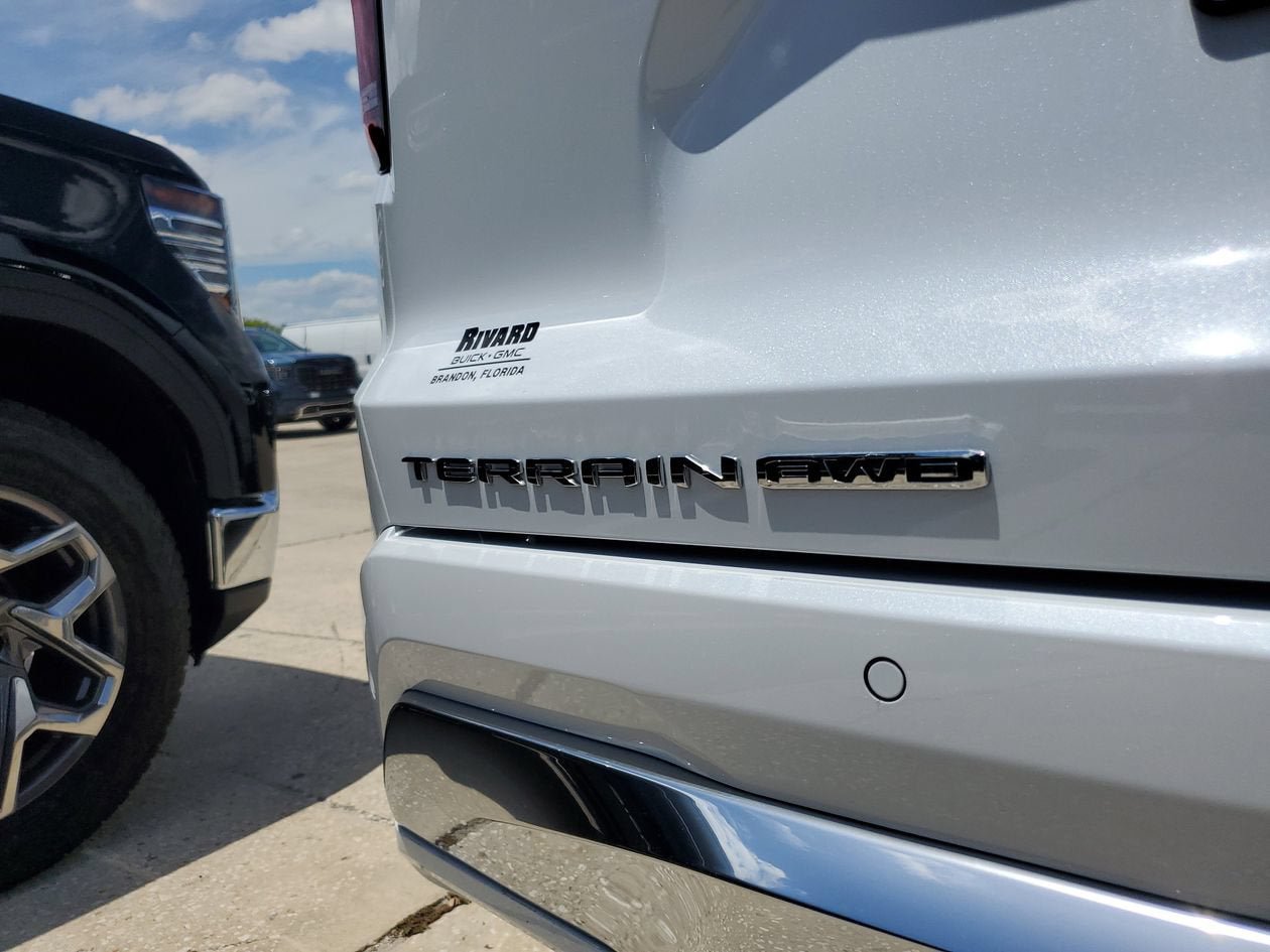 New 2026 GMC Terrain Denali AWD/4WD image 8