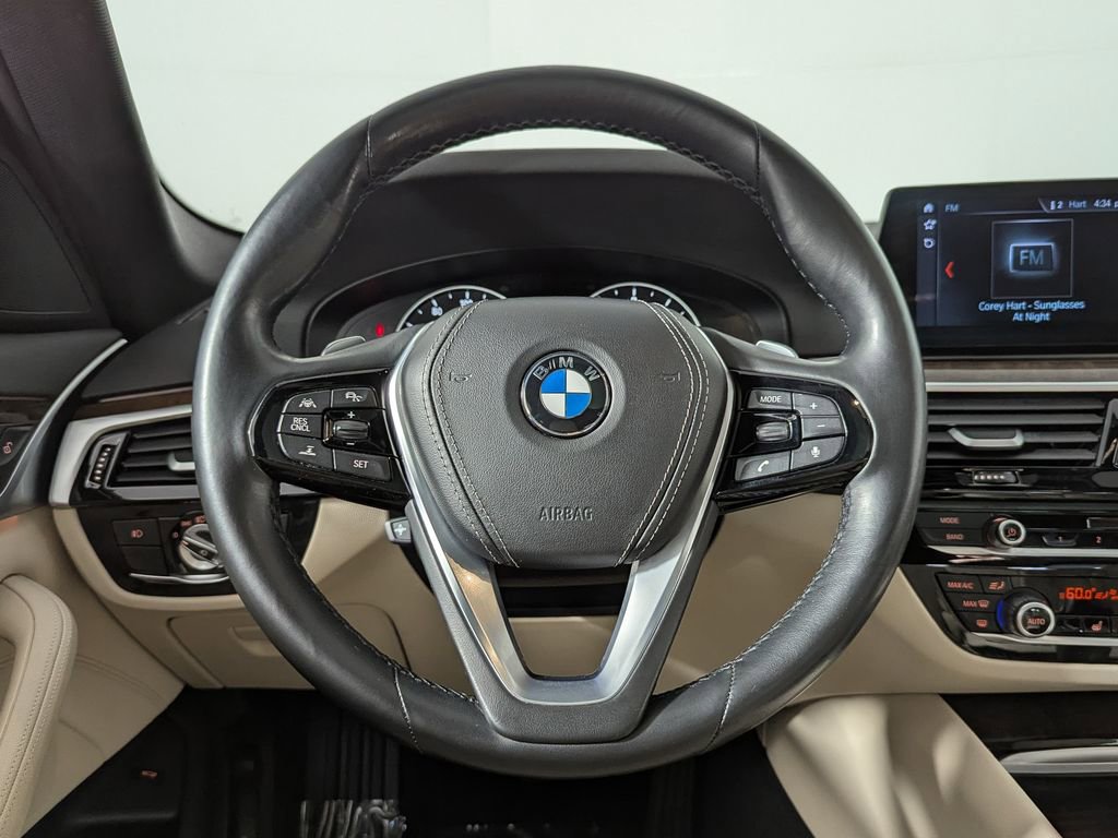 Used 2017 BMW 530i xDrive image 27