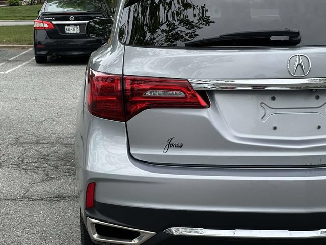 Used 2018 Acura MDX w/ Technology Package AWD/4WD image 12