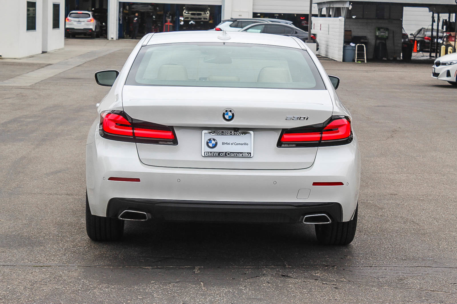 Certified 2023 BMW 530i w/ Premium Package image 5