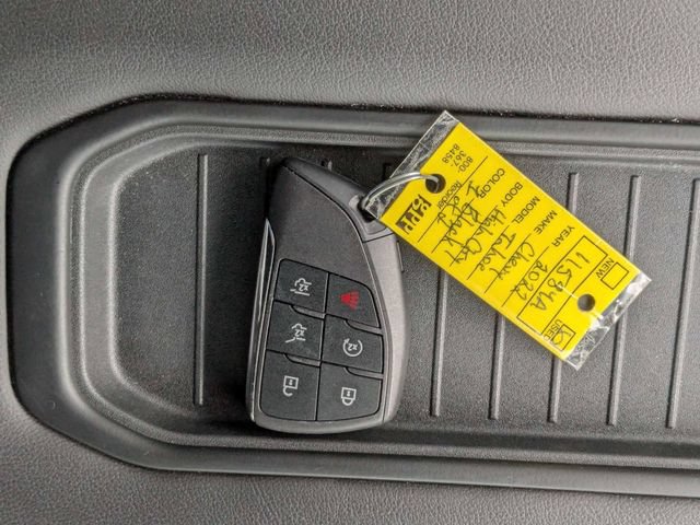 Used 2022 Chevrolet Tahoe High Country AWD/4WD image 33