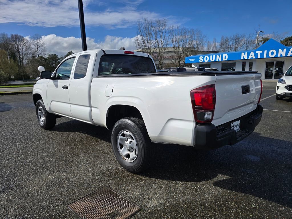 Used 2022 Toyota Tacoma SR image 8