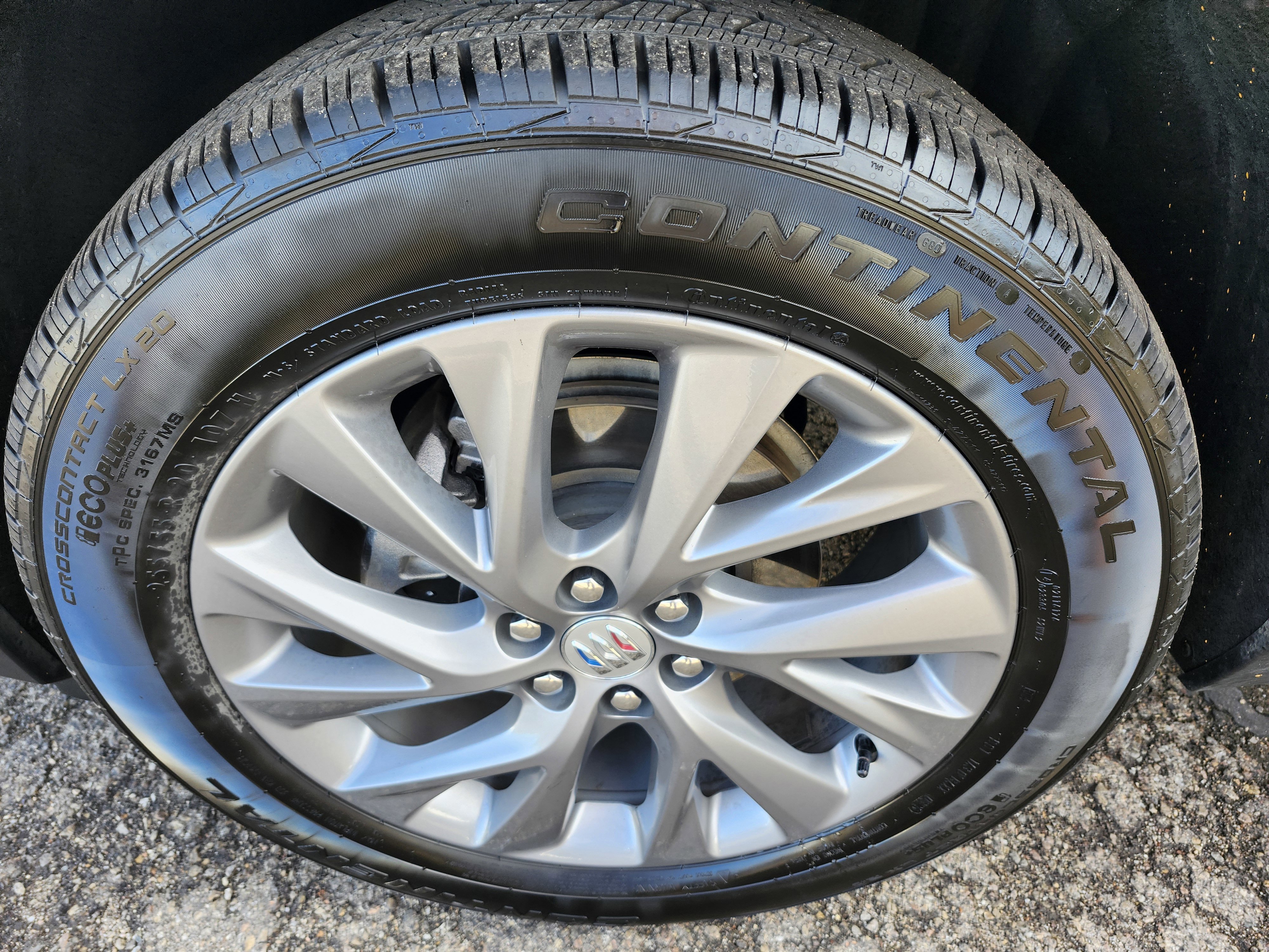 Used 2025 Buick Enclave Preferred image 33