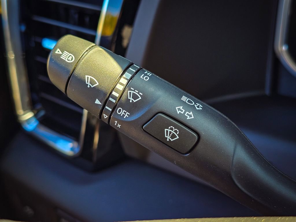 New 2026 GMC Sierra 3500 Denali Ultimate image 28