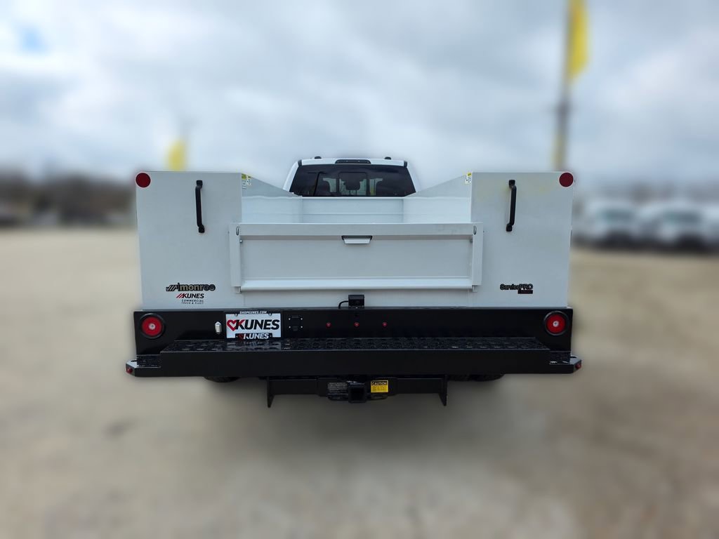 New 2026 Ford F550 4x4 Supercab Super Duty image 8