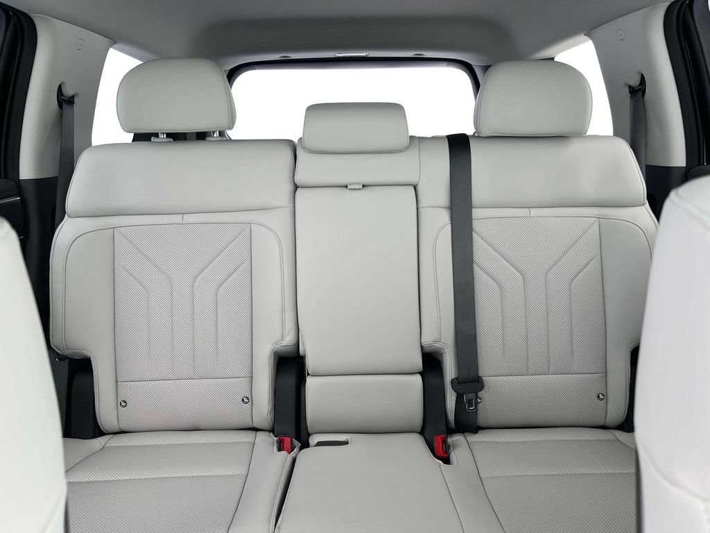 New 2026 Hyundai Santa Fe SEL AWD/4WD image 16