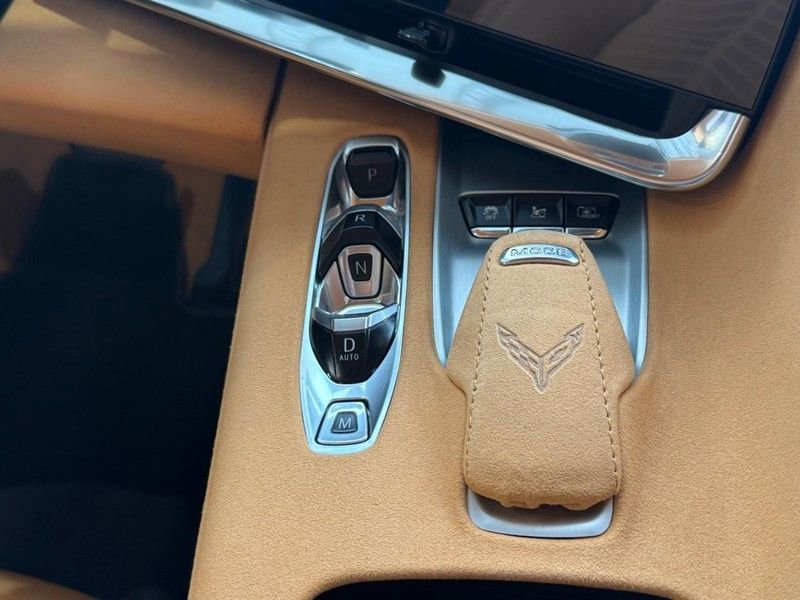 Used 2022 Chevrolet Corvette Stingray Premium Conv w/ Z51 Performance Package image 10