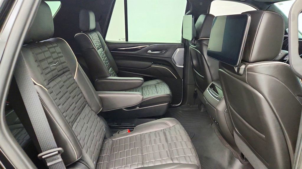 Used 2023 Cadillac Escalade V image 24