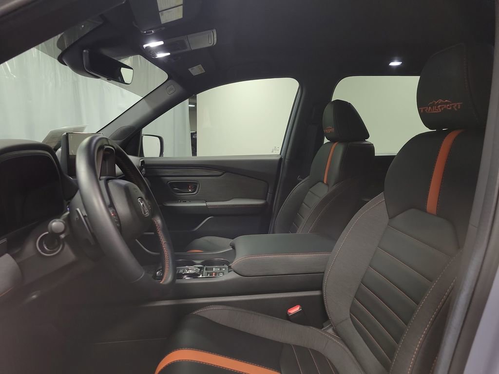 Used 2026 Honda Passport TrailSport image 12