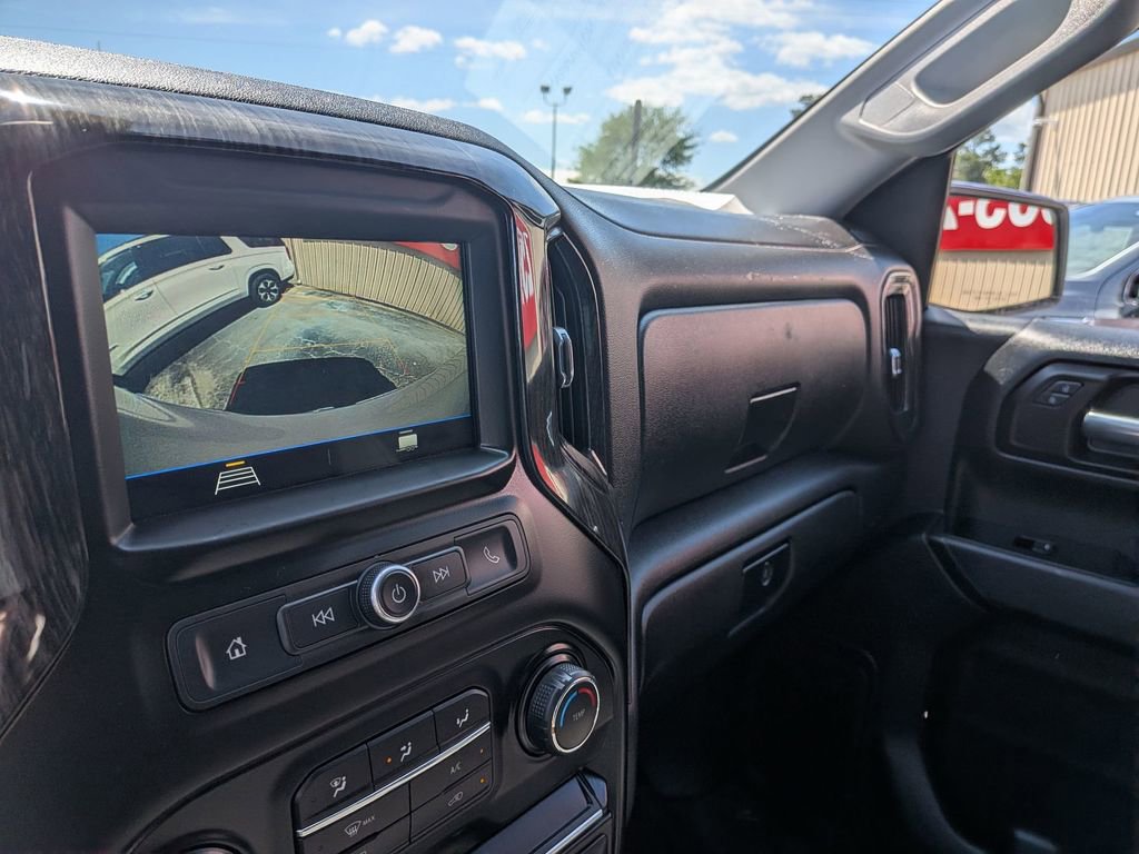 Used 2019 Chevrolet Silverado 1500 Custom Trail Boss w/ Infotainment Package AWD/4WD image 18