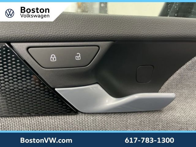 New 2026 Volkswagen Tiguan S AWD/4WD image 27