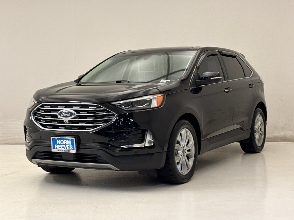 Used 2019 Ford Edge Titanium w/ Equipment Group 301A AWD/4WD image 2