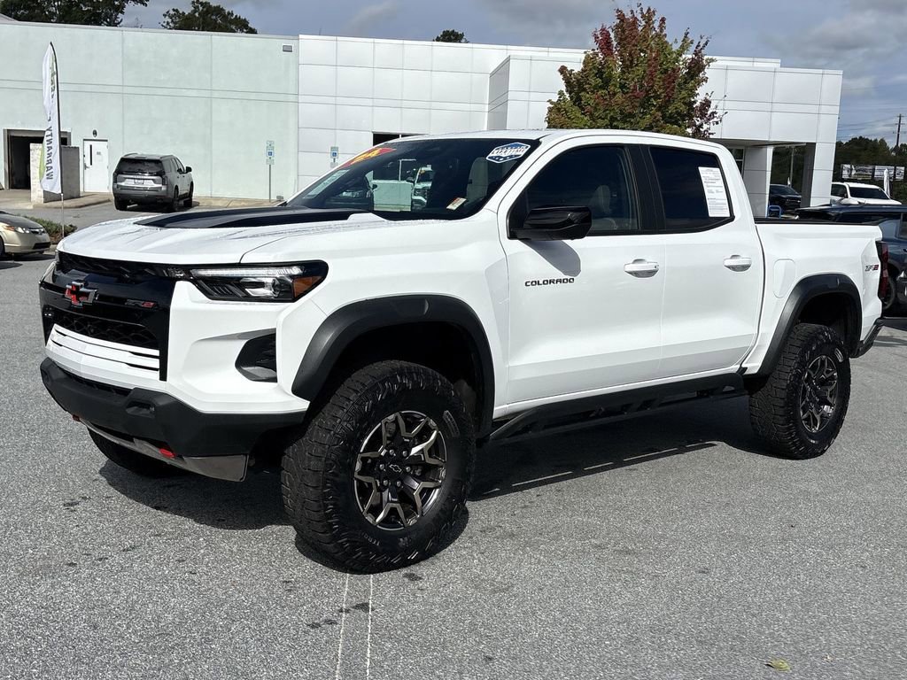 Certified 2024 Chevrolet Colorado ZR2 w/ Technology Package image 6