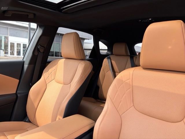 Used 2023 Lexus RX 350 Premium w/ Accessory Package image 24