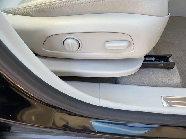 Used 2022 GMC Terrain Denali image 46