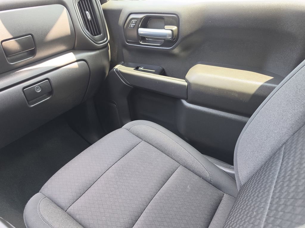 Used 2025 Chevrolet Silverado 1500 Custom AWD/4WD image 16