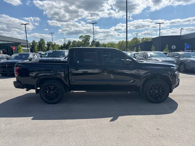 Certified 2023 Nissan Frontier SV w/ Midnight Edition Package AWD/4WD image 7