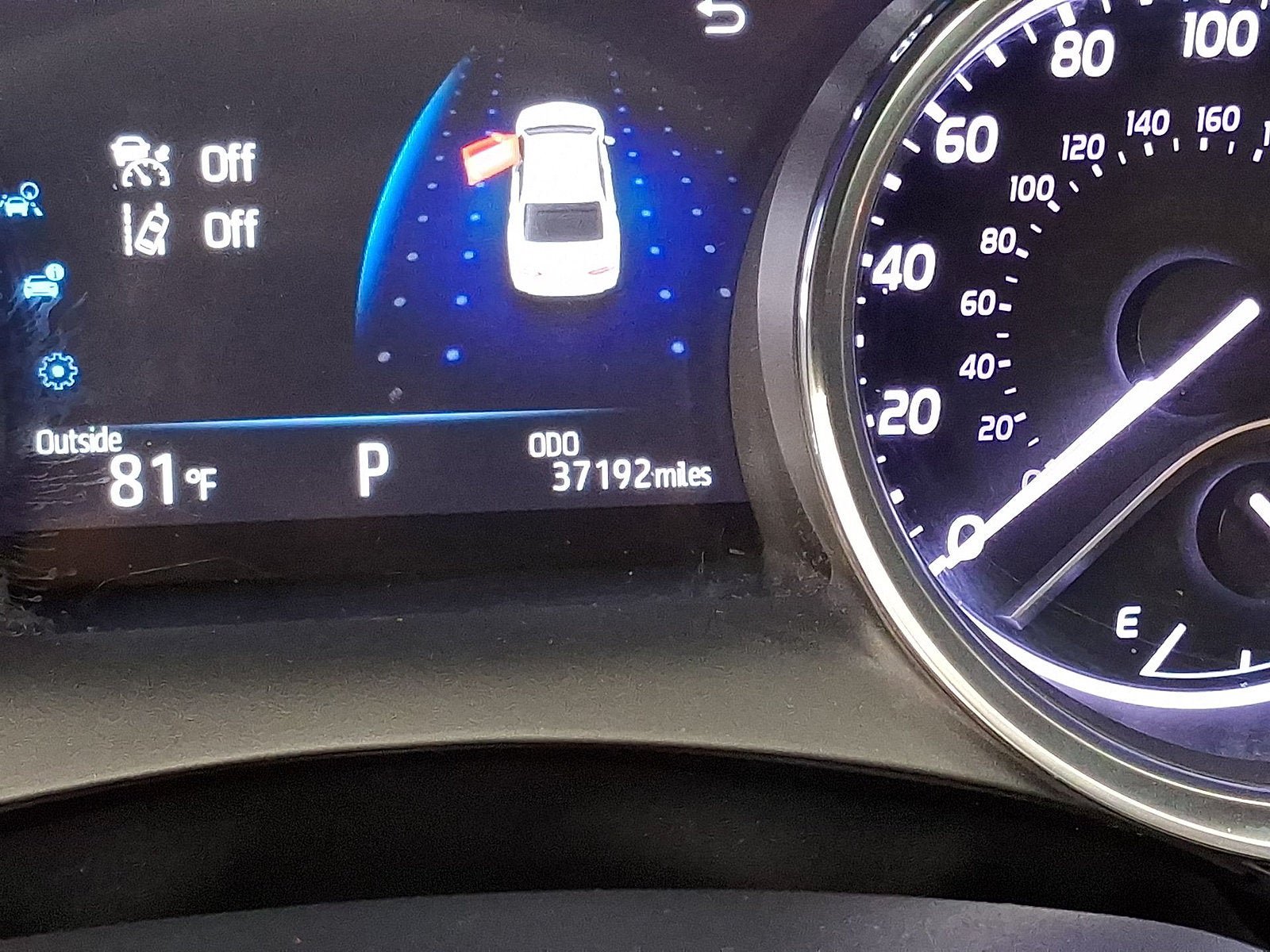 Used 2020 Toyota Camry LE w/ Cold Weather Package AWD/4WD image 5