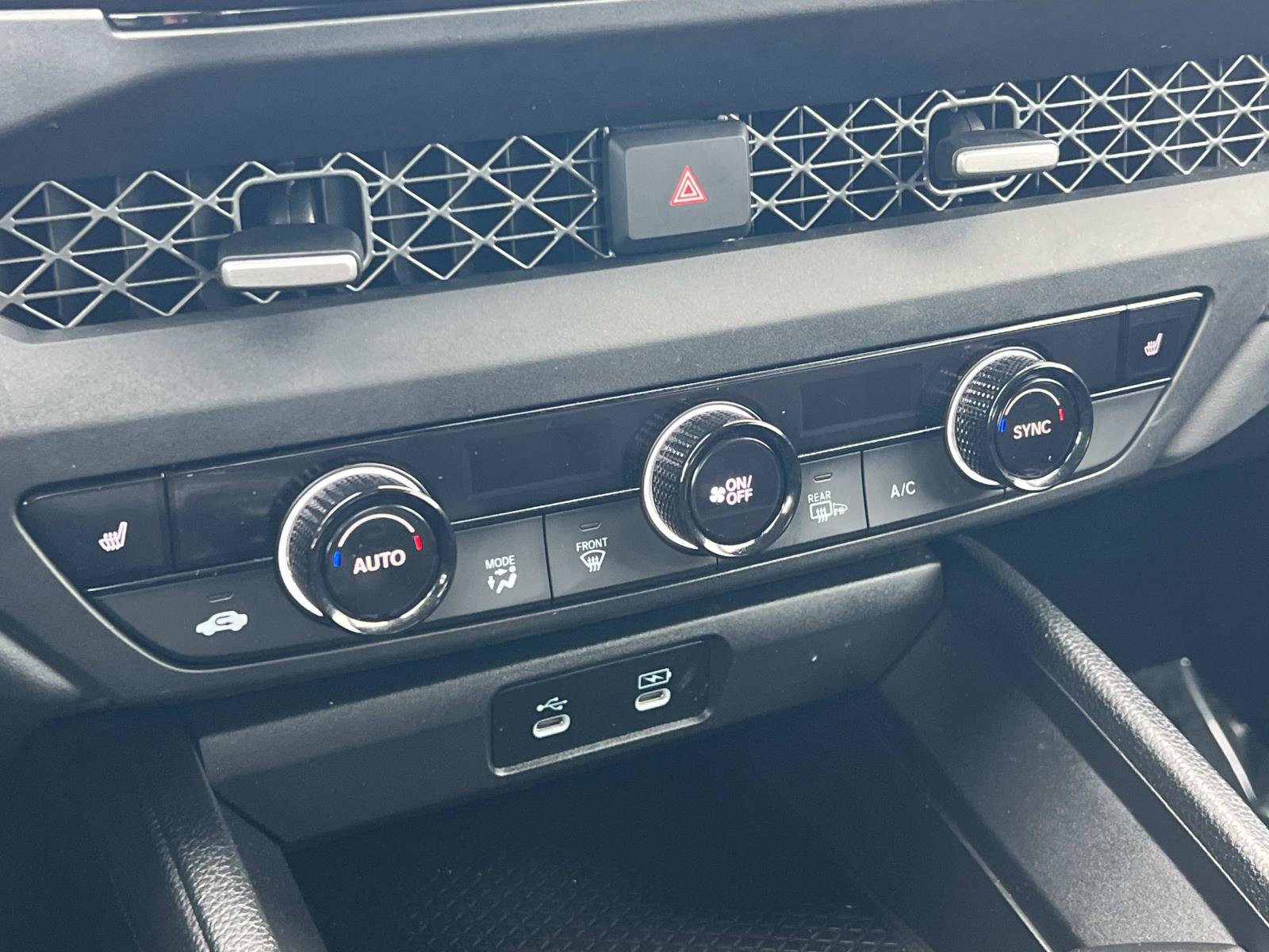 Certified 2023 Honda Accord EX image 14