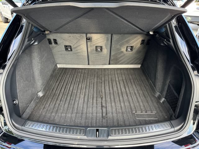 Used 2021 Porsche Macan AWD/4WD image 18