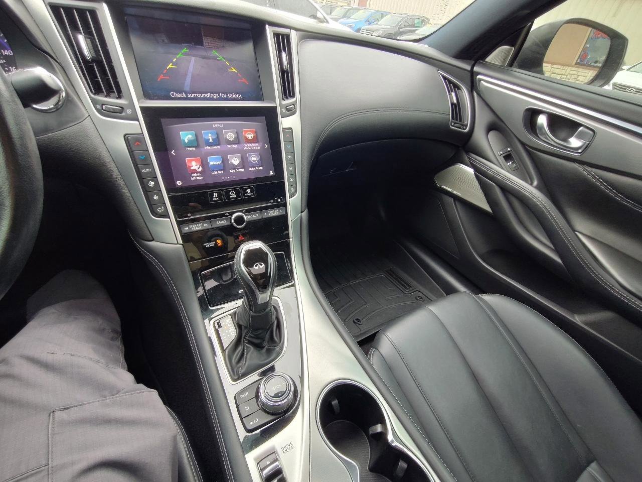 Used 2017 INFINITI Q60 3.0t AWD/4WD image 24