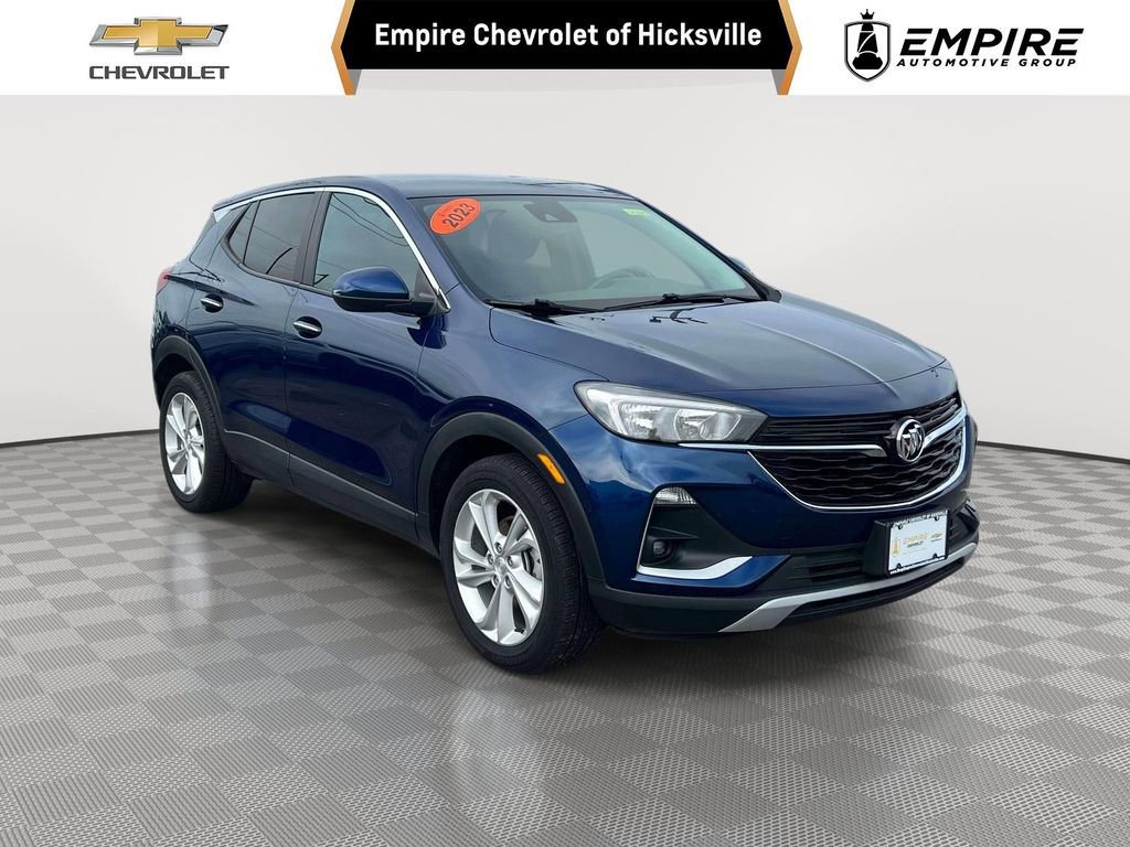 Used 2023 Buick Encore GX Preferred w/ Cold Weather Comfort Package FWD image 1