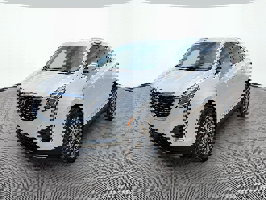 New 2026 Cadillac XT5 Premium Luxury w/ Driver Assist Package AWD/4WD image 1