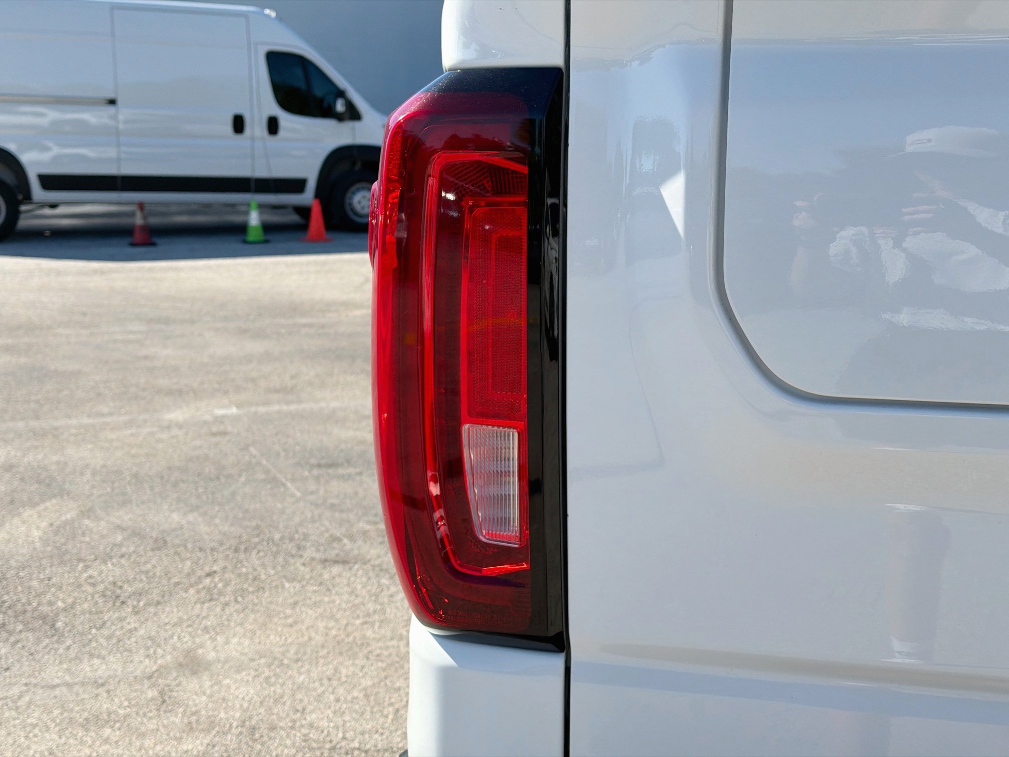 Used 2024 GMC Sierra 1500 SLT AWD/4WD image 10